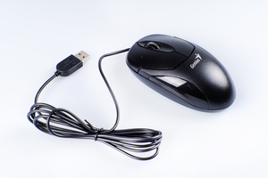 Мышь Genius XScroll V3, USB, G5 (чёрная, оптическая 1000dpi)