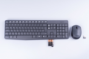 Комплект Logitech MK235